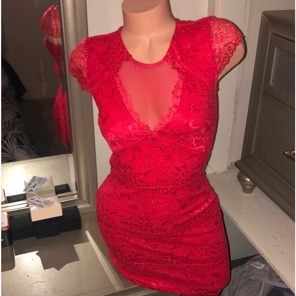 BEBE DRESS
